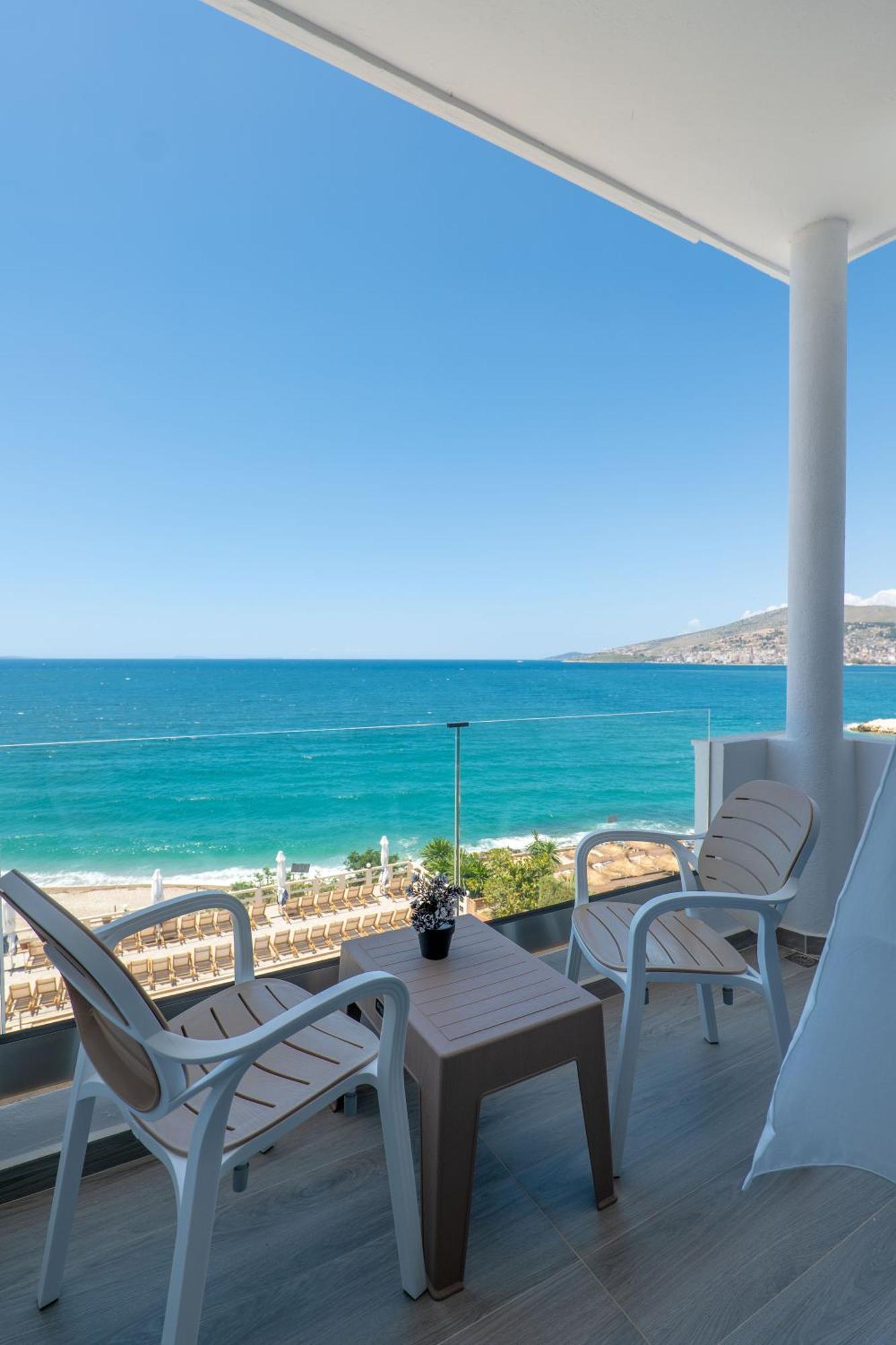 Emblem Hotel Sarandë